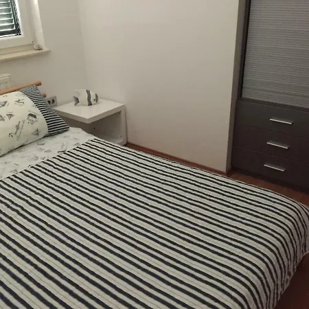 Charming Rab Apartament Rab Town