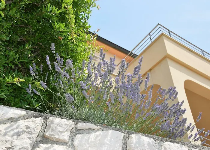 Charming Rab Apartament Rab Town